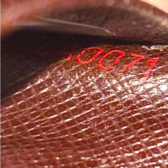 Louis Vuitton Damier Ebene Porte 2 Cartes Vertical Pass Card Holder - Picture 5 of 5